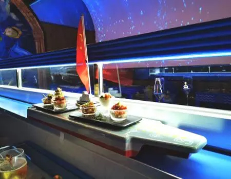 Automated Food Delivery Ship
